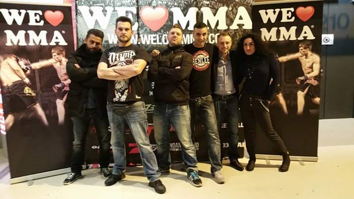 GermanMMASup's tweet photo. WE ♥ MMA @StitchDuran @BOXHAUS_GER  @zecplus @olivercopp http://t.co/oWOBeQYlPJ