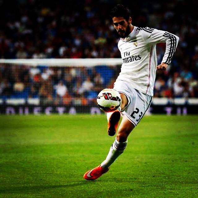 ThatSoccerBook's tweet photo. Isco at Real Madrid.

50 Matches
10 Goals
9 Assists
38 Wins
5 Draws
7 Losses http://t.co/0J2ktKRF3H