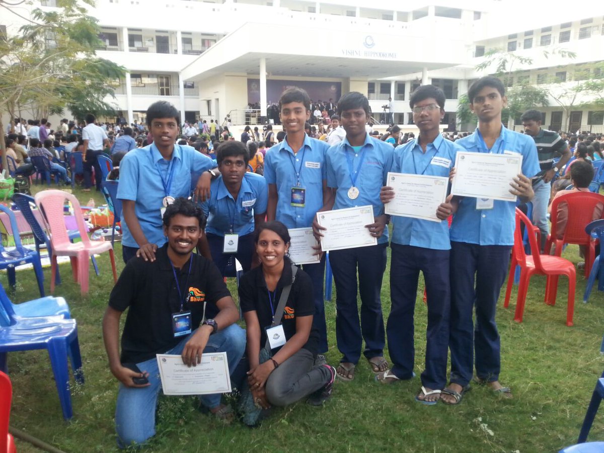 fwyffels's tweet photo. The @dwengo #Udavi project continues! 6 students participated in the State Level Science Exhibition and won! http://t.co/PPe1Bbvtr0
