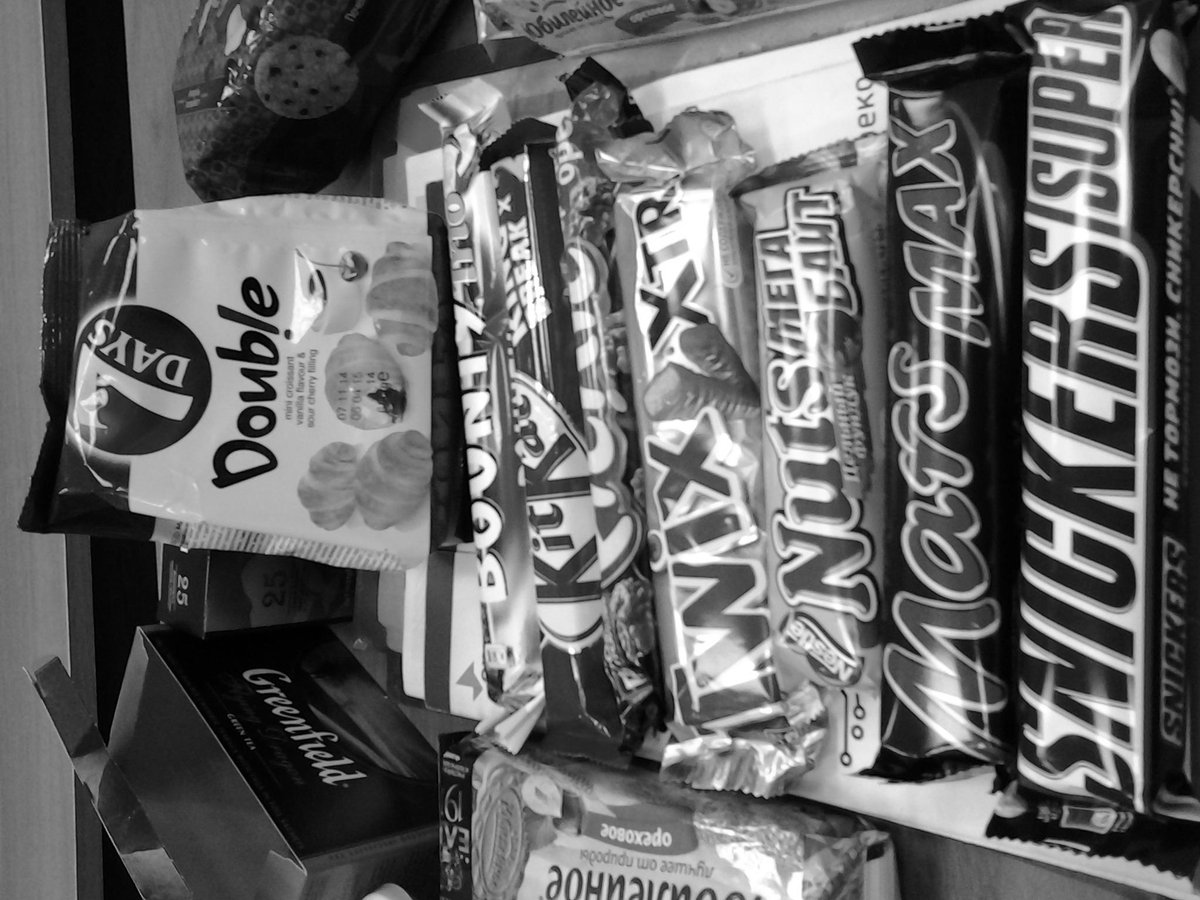 HackspaceTgn's tweet image. На случай зомби-апокалипсиса. Где-то в сейфе #HackSpace.