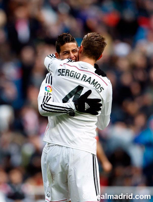 realmadrid's tweet photo. ¡Las mejores imágenes del partido de hoy! #RealMadridvsRSO #RMLive #HalaMadrid http://t.co/ByX9goKN1m