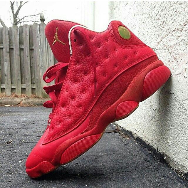 Custom Retros tweet media
