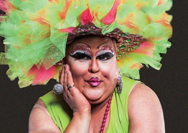 Queenmonalott's tweet photo. A Drag Queens Response to Mary Cheney! 
https://t.co/uycERSFnZm
#MaryCheney @marycheney @MileHighGayGuy http://t.co/vyAywblO0w