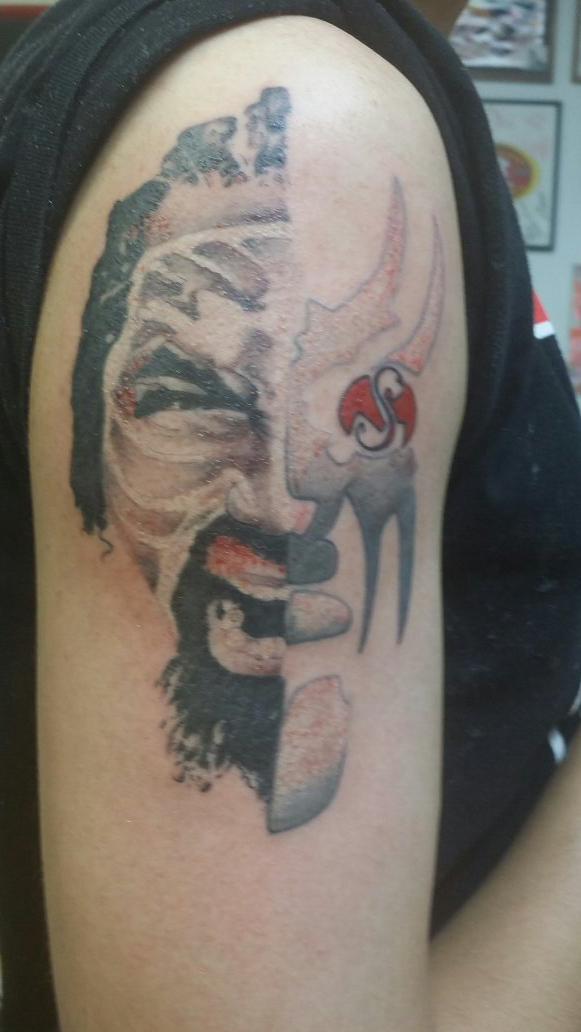 StrangeZombie09's tweet photo. My first @StrangeMusicInc tat @TechN9ne @KrizzKaliko what you think? http://t.co/5tky5Hedqo