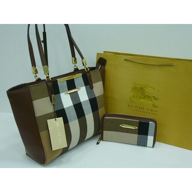 shop1_n's tweet photo. بربري ب ٢٨٩ ريال / للتواصل والاستفسار واتس 0505601838 http://t.co/PehyZ4lmnK
