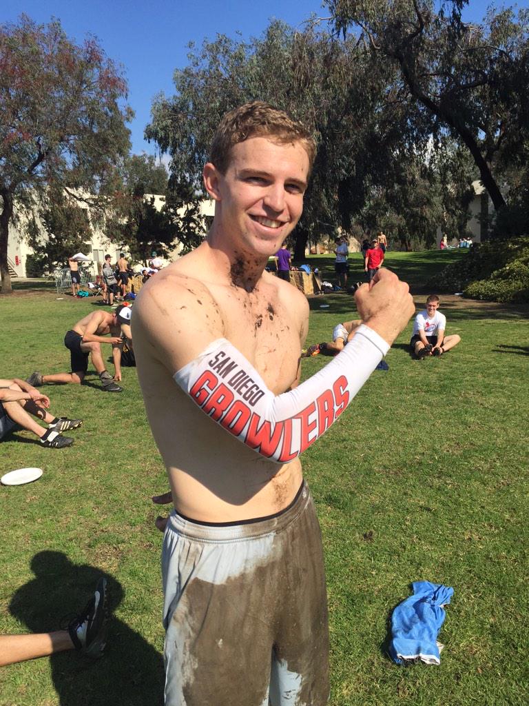 SDGrowlers's tweet image. Thanks @airsquids for letting us crash your practice! #growingthepack #lovethemud