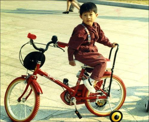 B8tT5O9CYAEp_n6.jpg:large