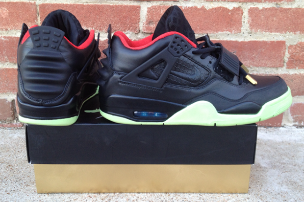 Custom Retros tweet media