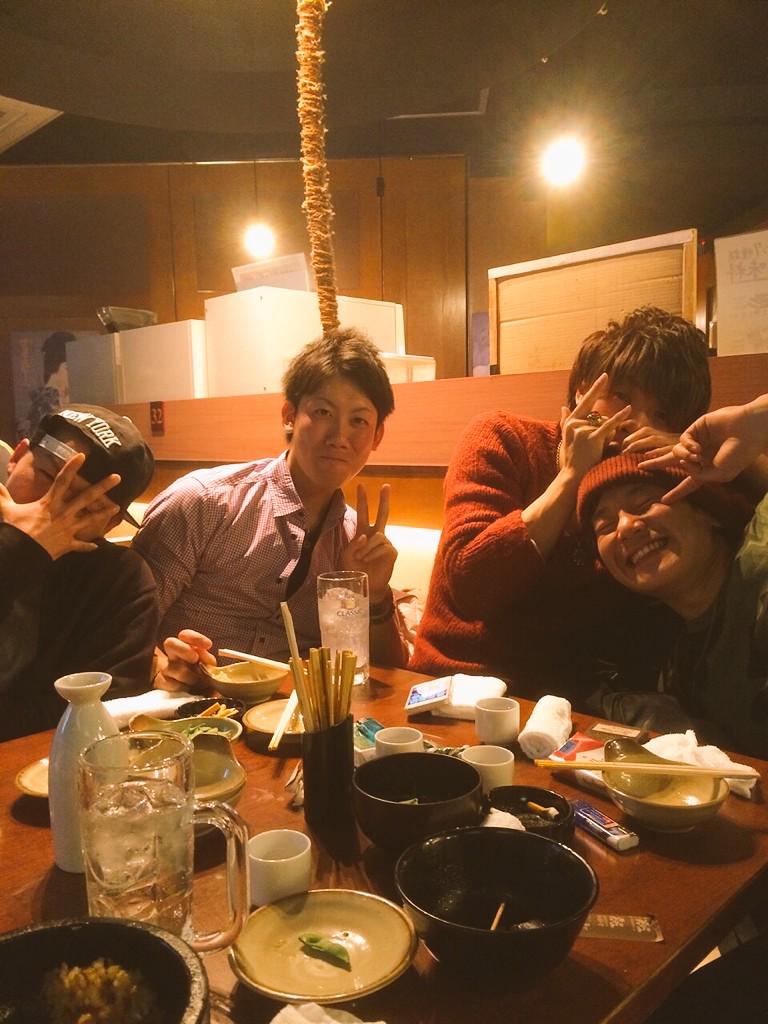 abcaaa521's tweet photo. 1年ぶりの旭大高札幌組(^^)また旭川帰りたくなった。 http://t.co/YQbrcU5jvX