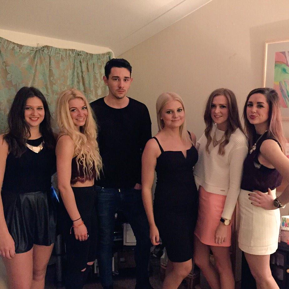 Embedded image permalink