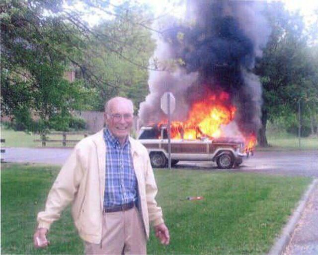 bae: come over

me: i cant my grandpa just discovered what an aux chord is

bae: but my parents arent home

me: