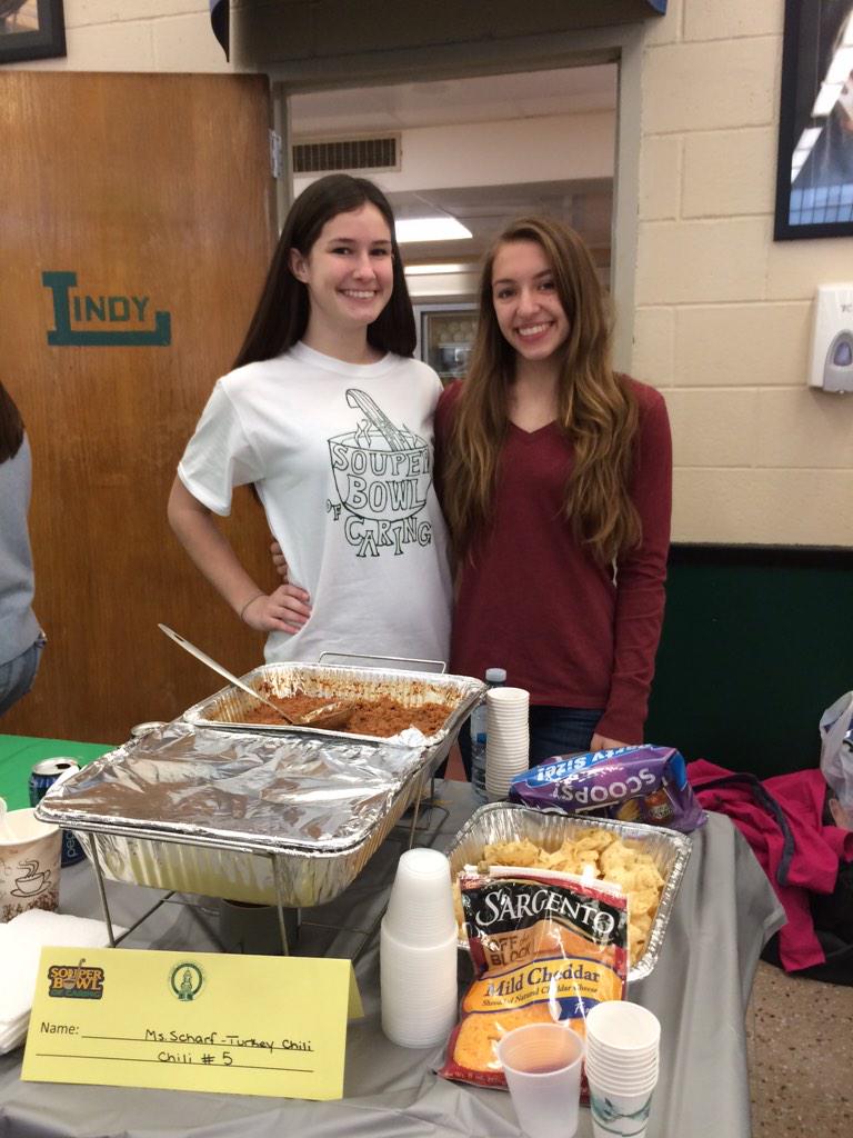 Student Council (@lindystuco) on Twitter photo Thanks to <a href="/LindyClassof17/">Lindy Class of 2017</a> and Kelsey Lopez for taking care of my chili today! Great job everyone! @Lindysboc2015 Thanks to <a href="/LindyClassof17/">Lindy Class of 2017</a> and Kelsey Lopez for taking care of my chili today! Great job everyone! @Lindysboc2015