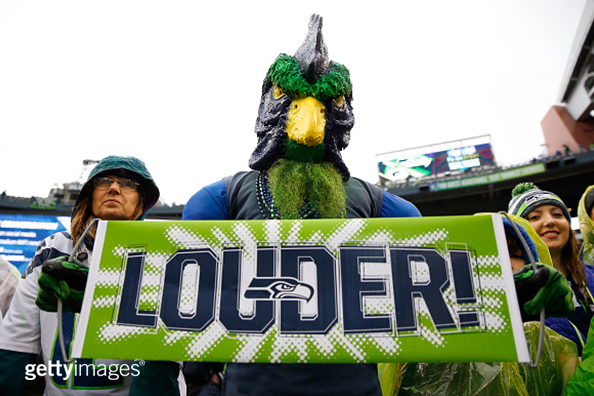 GettySport's tweet photo. Countdown to Kickoff: The #12thMan, in pictures http://t.co/7f8hWbi9hl #12s #SB49 http://t.co/gAHs7OTvE0