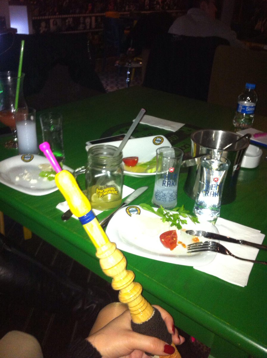 🙈🙈🙈 (@ Big Yellow Taxi Benzin Cafe <a href="/BeykentBenzin/">Beykent Benzin Cafe</a> in Istanbul, Beylikdüzü) swarmapp.com/c/4tr8kBNBS8N