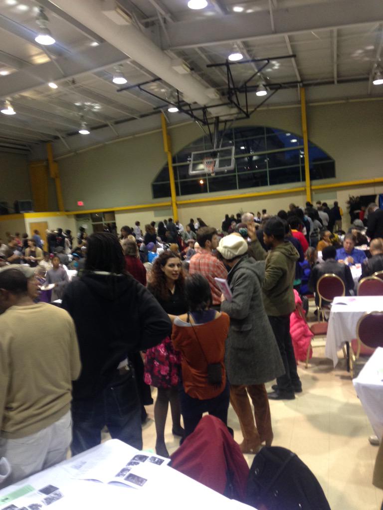 OBS_STL's tweet photo. The line is crazy. So humbled by all those who came to support #obs35 http://t.co/vVnDvrLYt0