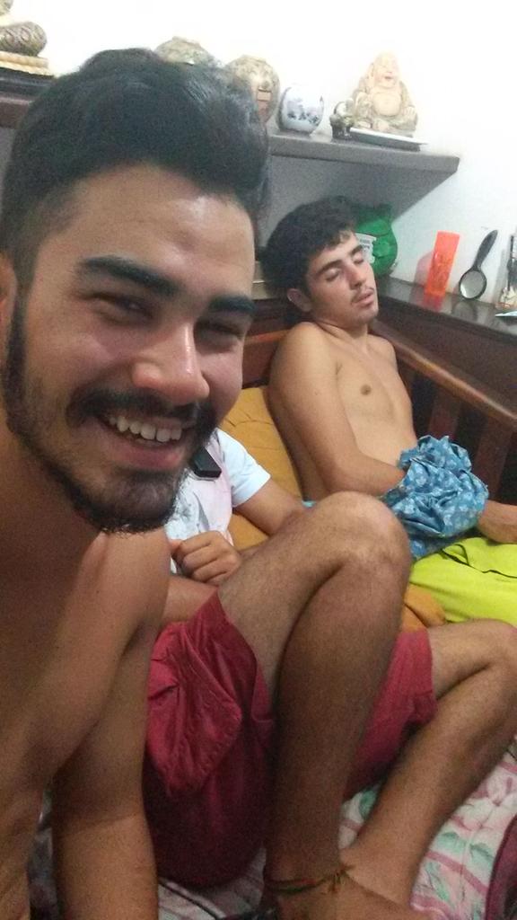 caracarieger's tweet photo. Morreu http://t.co/ZQ1jIVrJnQ