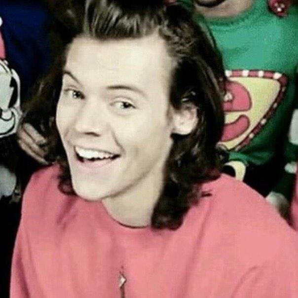 kristy_luv_1d's tweet photo. 🎉HAPPY BIRTHDAY HARRY🎂

本日2/1で21歳✨
これからも元気で可愛くて笑顔が素敵なHarryでいてネ😊

Luv u so much💓💓💓

#HarryStyles #HappyBirthdayHarry http://t.co/mzsa3obkiw