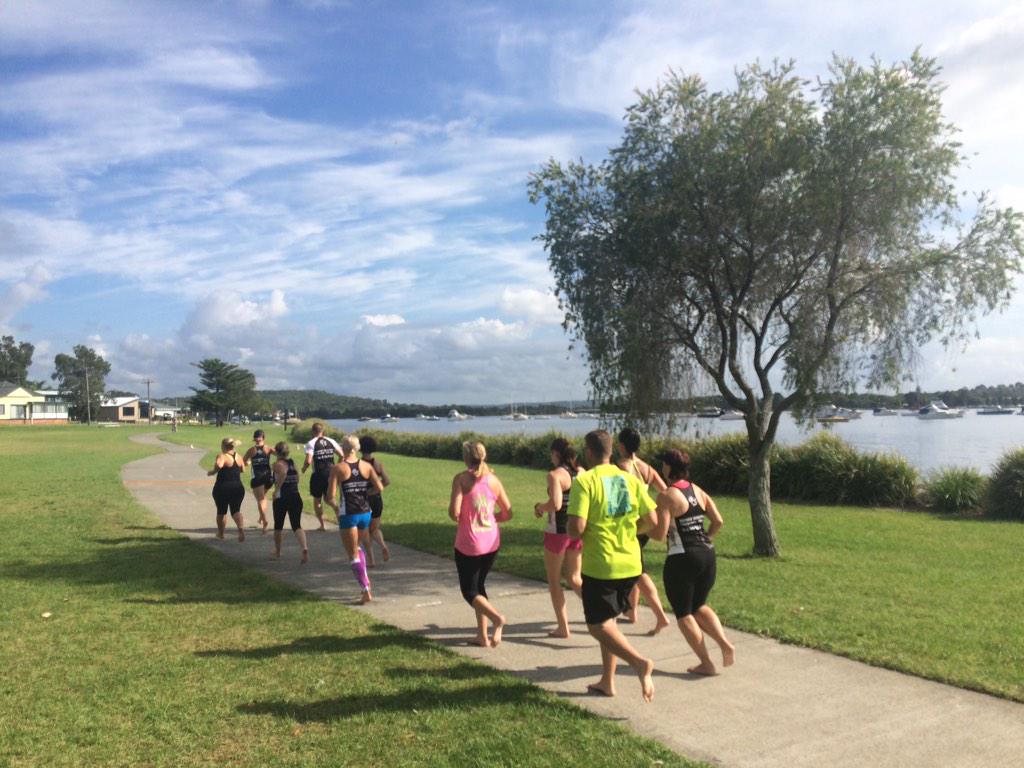 RunBetterAUS's tweet photo. Great morning at @LakeMacparkrun with the #RSPT Team. #makingrunningeasy #reneeschofieldpersonaltraining http://t.co/ao4QPtOck7