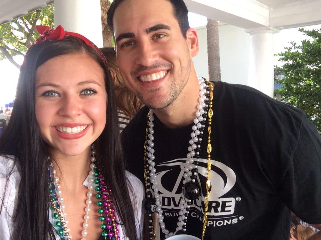 mcm - Josh Murray - Bachelorette 10 - Fan Forum - Discussions - Page 41 B8uIHqgCIAE7HQk