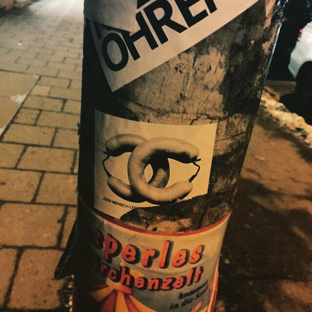 absolut_84's tweet image. Is das #chanel !? munich #giesing #wuid #wurst