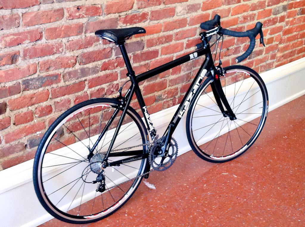 chuckfeerick's tweet image. Someone stole my @starlightbikes Kazane bike! Please help me find it! #chicsgo #bikes