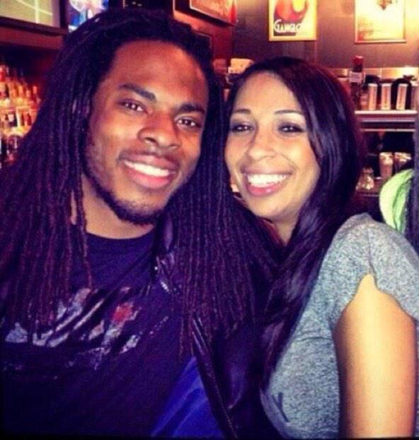 MeninistTweet's tweet photo. richard sherman picking 6s on and off the field http://t.co/nTHOTRoXZ1