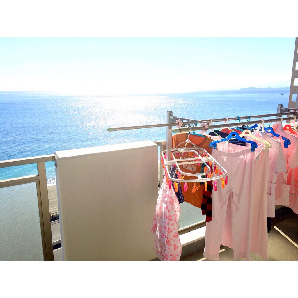 rwdrmoon37458's tweet photo. 天気よい 🐠⛵️
ドライブゆきたいんんん (OvO)!!
いますぐ君の手さらって海岸線ぶっ飛ばしたいんんん!!!!!
#写真
#iPhone
#海
#SUMMEREMOTION
さてさて足高と試合〜!!! http://t.co/R9W062Binj