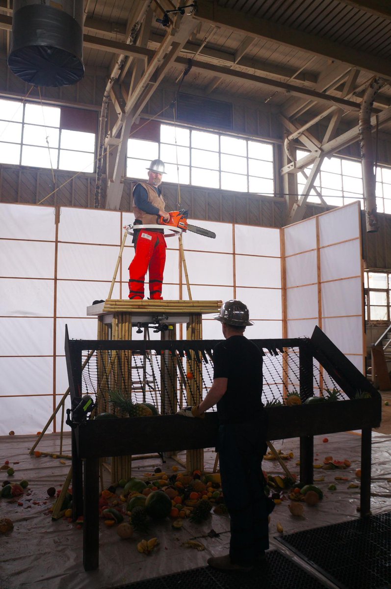 donttrythis's tweet photo. #BehindTheScenes #MythBlasters http://t.co/rMn9eXXDac