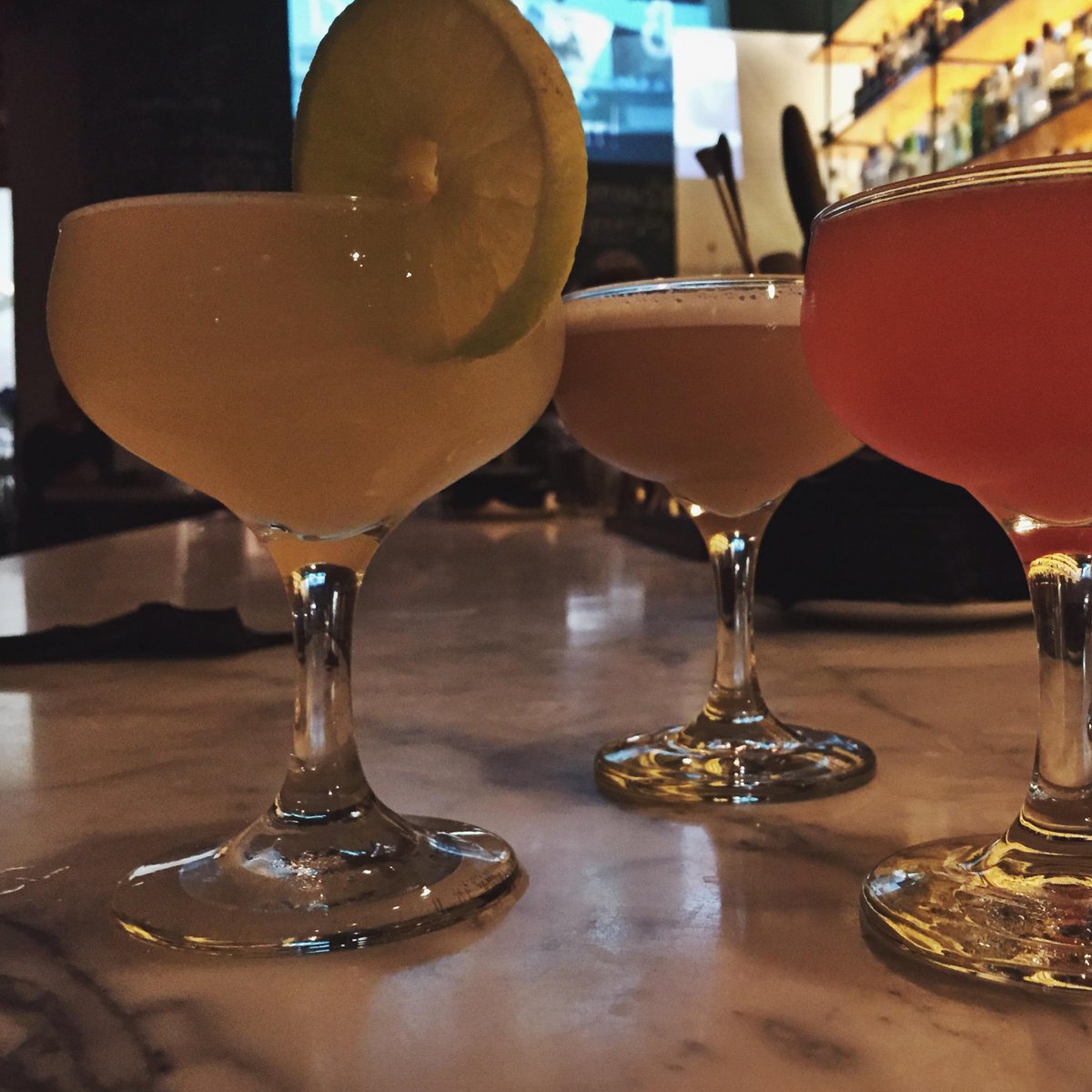 GoldiesLA's tweet photo. Cheers to another solid night. #saturdaysips http://t.co/0ydNGTg8oc