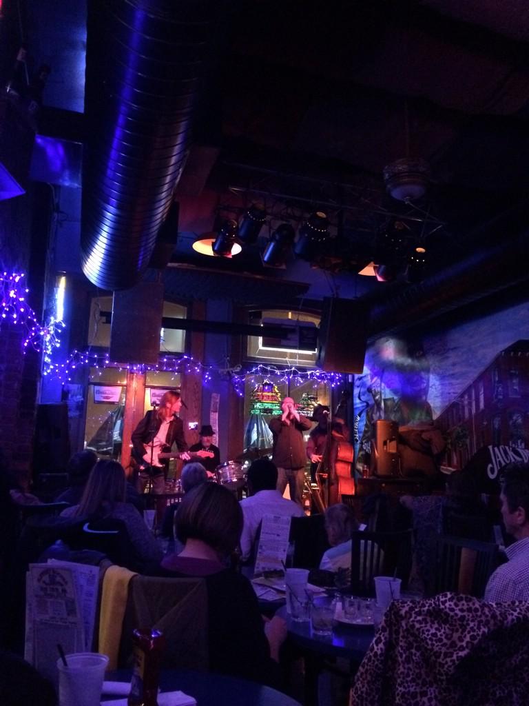 jflook24's tweet photo. Listening to #GordonBonham @sliperyndl #blues http://t.co/xRh6ILb9dz