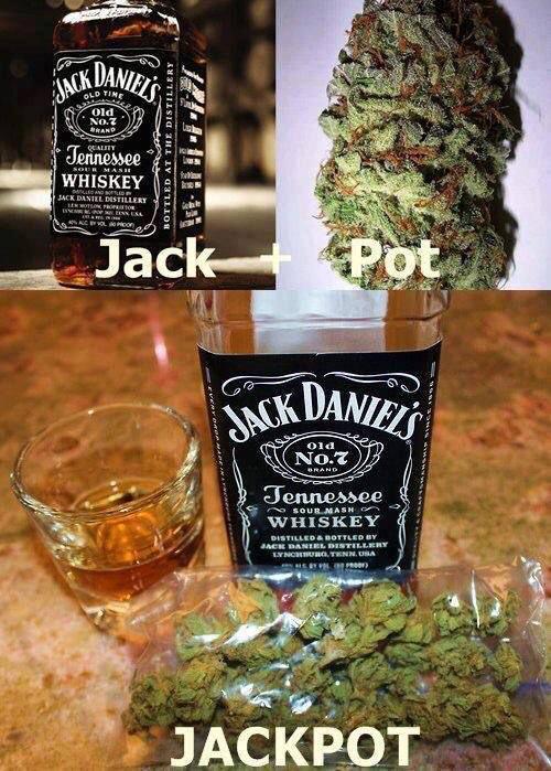 highpix's tweet photo. Starting my night the right way. #turntup http://t.co/MEoeYCinMn