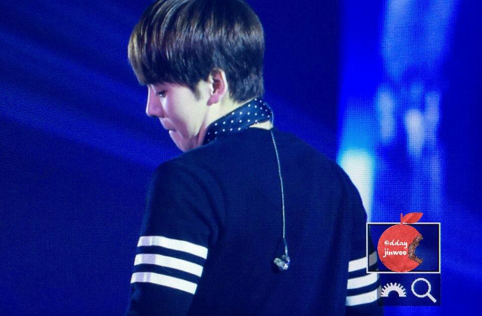 ddayjinwoo's tweet photo. 150131 WWIC in SEOUL #김진우 #WINNER #위너
'^' http://t.co/PDmpLQrs7d