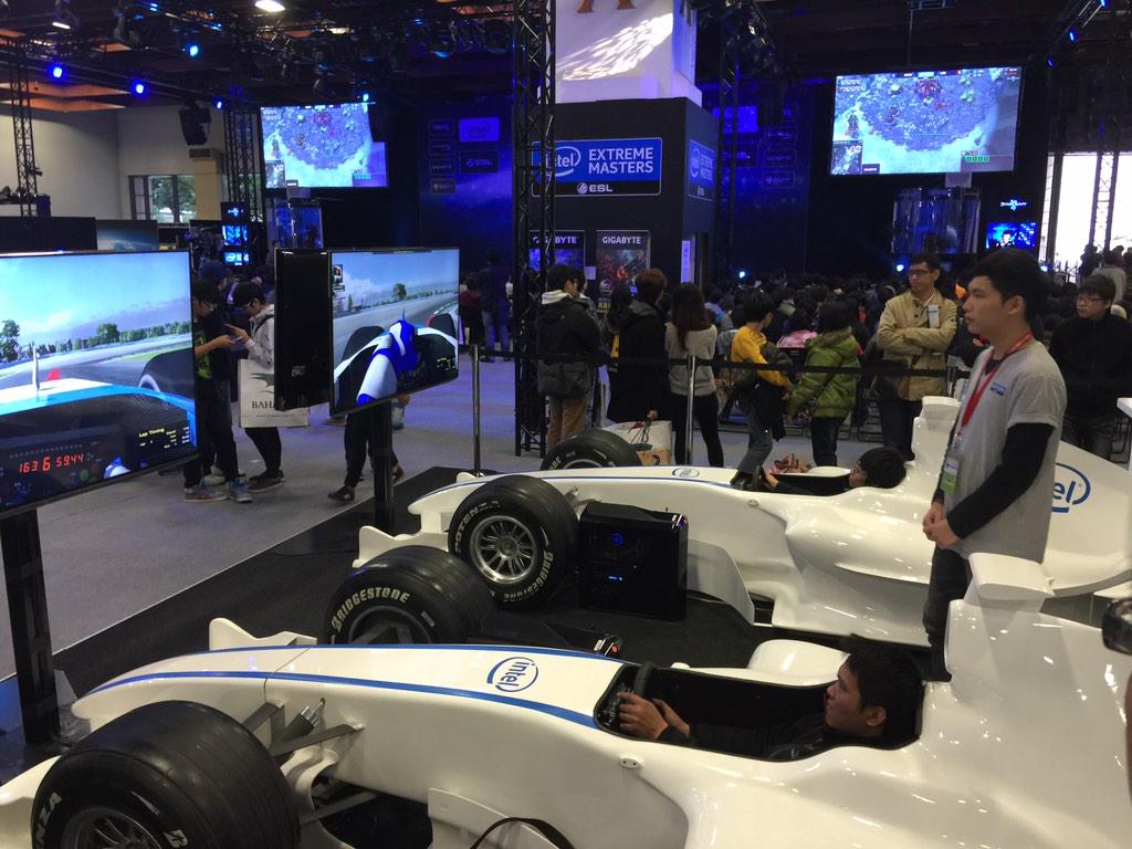 NanoArcade's tweet photo. It's #SuperBowl #Sunday! And the last day of #台北電玩展 #GoTGS come see #NanoArcade and check out #Intel #Racing #gamedev http://t.co/tAmCuicdYW