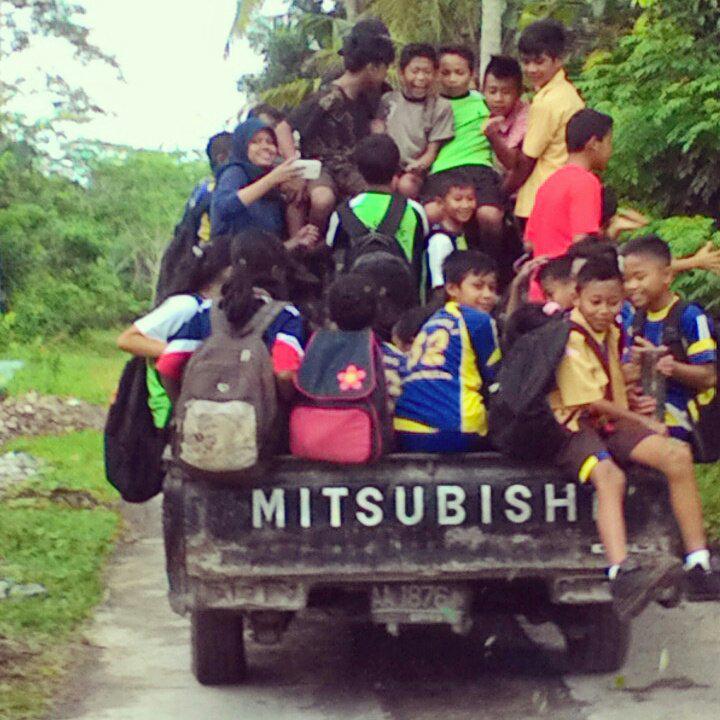 donate your books tweet media