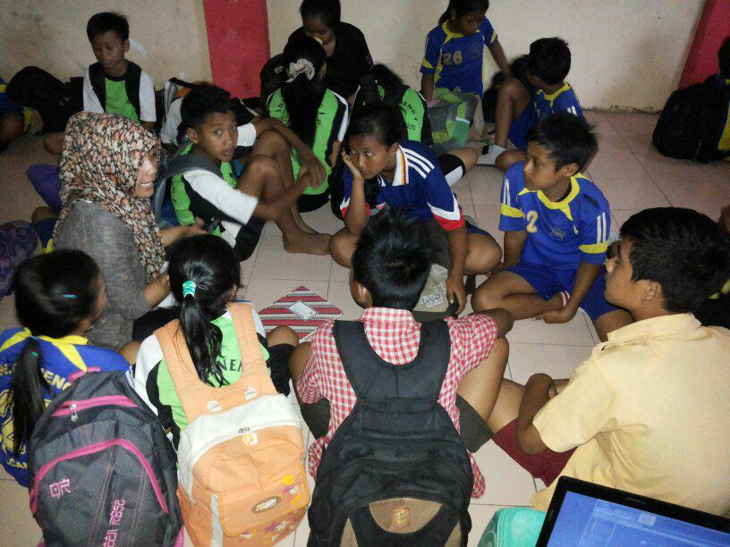 donate your books tweet media