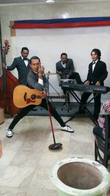 Squirrel Official tweet media