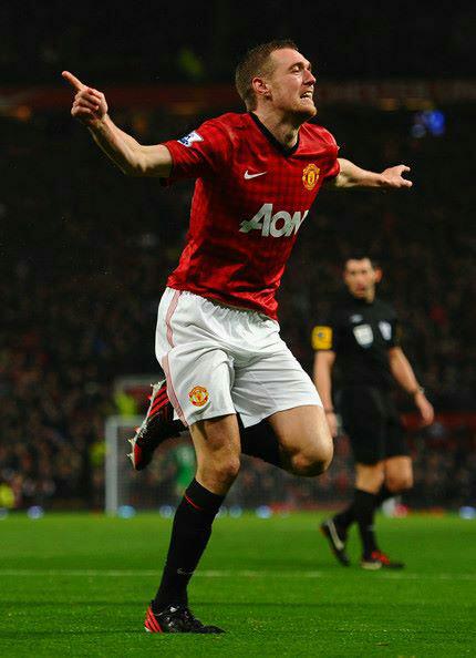 \" Happy 31st Birthday Darren Fletcher! 