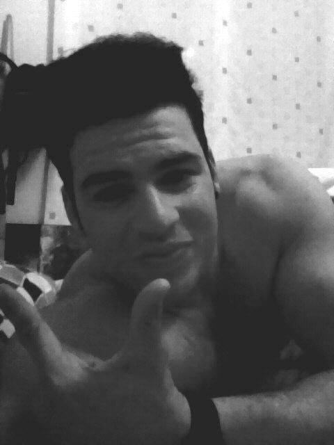 pepe_rct's tweet photo. @perikinrct  alfinal nose como pero emos llegado sanos y salbos.... 
Especial la noche de hoy. Buenas nochess😘 http://t.co/i4cVlwxQJr