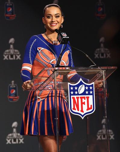lumasonix's tweet photo. @katyperry look like she supports #PainFreeMammography ! More: http://t.co/SCrKYNG9Qd #SB49  #SuperBowl  http://t.co/5ushZaqE2I"