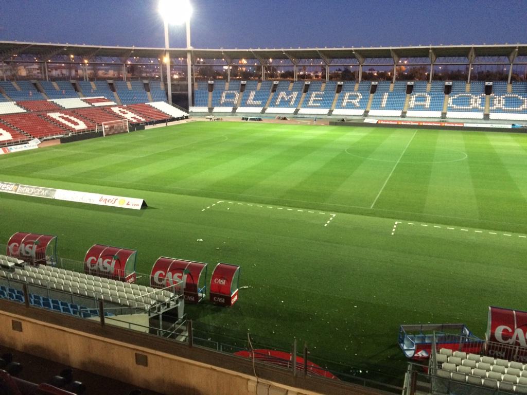 Ruben10Sanchez's tweet photo. Comienza un nueva etapa en el Almeria con muchas ganas e ilusion!! ⚽️⚽️❤️❤️ http://t.co/W4CK3y4DAH