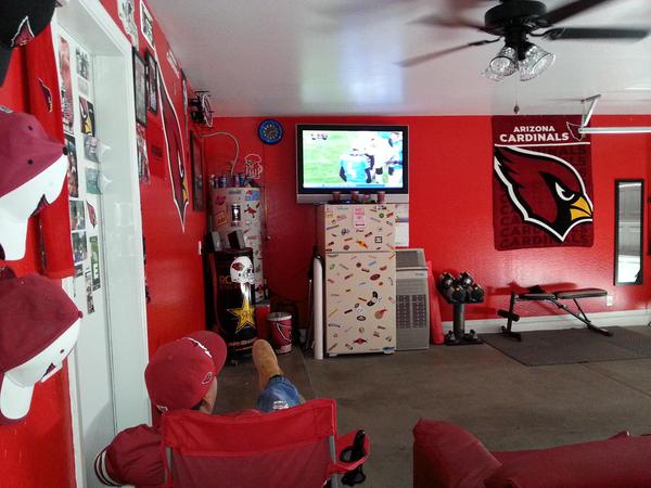 Watch GameDay Morning?
We wanna see you! 

Send a pic using #GDMRollCall and we may use it on air!