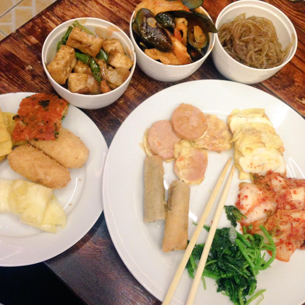 crstblmj's tweet photo. Don Day Korean Buffet @ Maginhawa!!!ππ
#unliporkandbeef #JamesBondat #weekendcheatday http://t.co/dn6RsX5Tb5