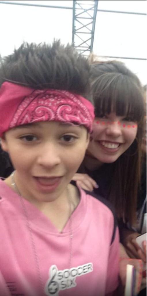 casedevries6's tweet photo. @BarsAndMelody my lovesπ Xxx #BamCampInMyGarden #bambemyvalentine #BambinoDay #BambinoLove #BamKeepSmiling 9 http://t.co/l4wgf7yKjI