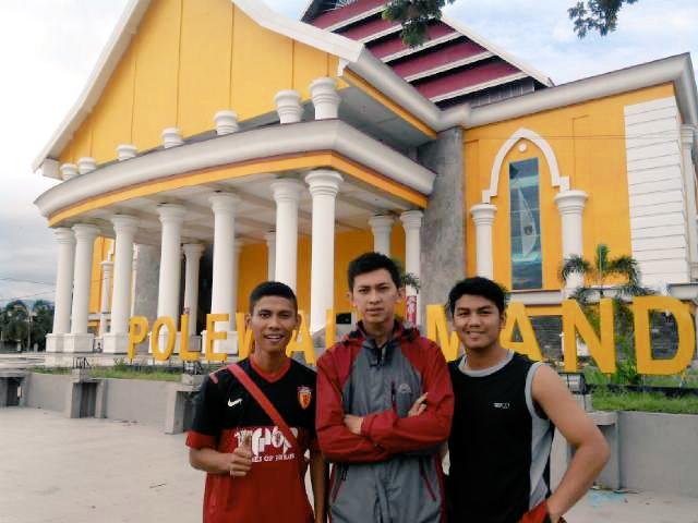 trywirasaputra1's tweet photo. Happy anniversary U I-POLMAN yg ke 2 ! http://t.co/XdWGyRrfzg