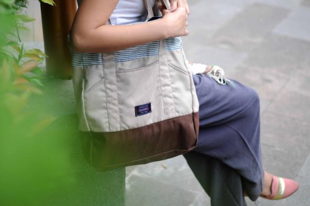 gardenist totebag for your daily carrygoods. put your stuff to the proper place. #journaljkt #totebag #localbrand