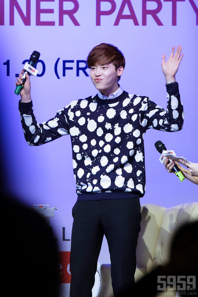 ddochijs's tweet photo. 15.01.30 Lee Jong Suk Shilla Duty Free Dinner Party #LeeJongSuk #이종석 © Bambi | Do Not Edit (4) http://t.co/77zMzzb4Bt