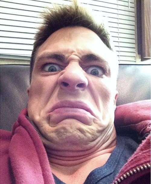 RepudiateWanton's tweet image. Look at me, I'm beautiful.