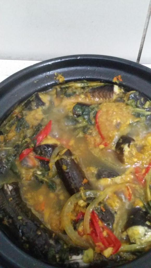 #home cooking # eel in clay.