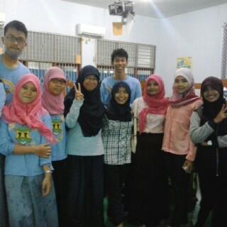 Thanks a bunch to all members <a href="/EnglishClubers/">EClub SMAN11 Kab TNG</a>, the committee,seniors, presenter for joining pelantikan EC Love U all