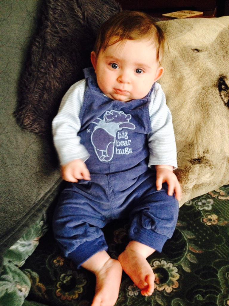 RobynSummer1994's tweet photo. my little boy all grown up😩 http://t.co/ax1m4fgCwb